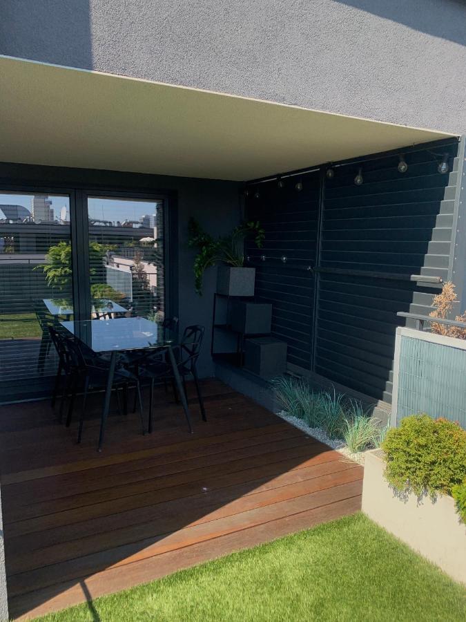 Ekskluzywny Penthouse Z Ogrodem W Centrum Lodzi Екстер'єр фото