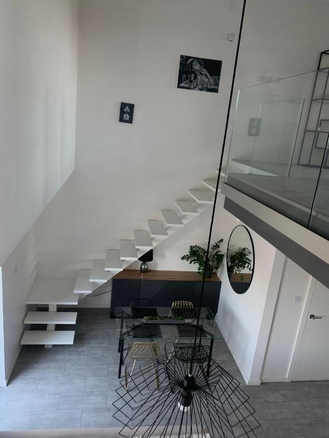 Ekskluzywny Penthouse Z Ogrodem W Centrum Lodzi Екстер'єр фото