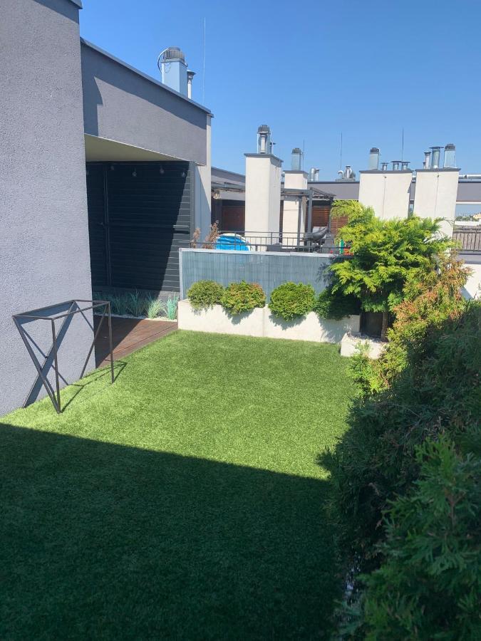 Ekskluzywny Penthouse Z Ogrodem W Centrum Lodzi Екстер'єр фото