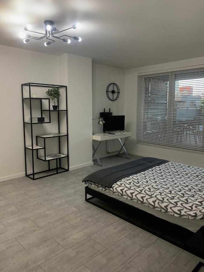 Ekskluzywny Penthouse Z Ogrodem W Centrum Lodzi Екстер'єр фото