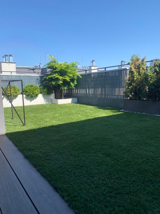 Ekskluzywny Penthouse Z Ogrodem W Centrum Lodzi Екстер'єр фото